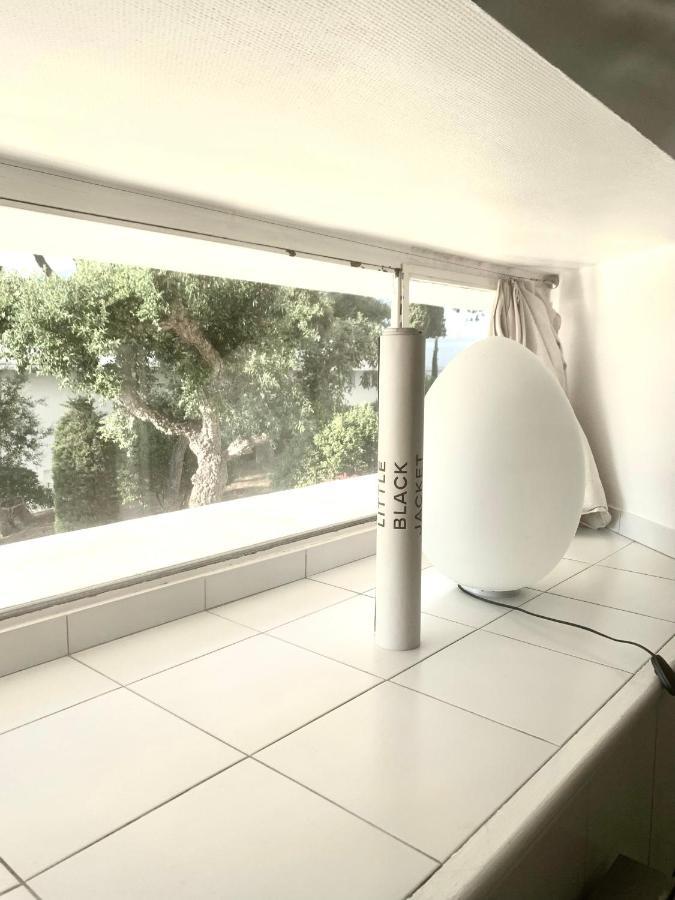 Elegant Studio Et Parking Dans Batiment Historique Saint-Tropez Exterior photo